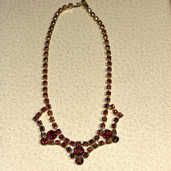 Vintage rhinestone necklace gold tone (461) - Picture 2 of 5